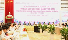 '100 năm Báo chí cách mạng Việt Nam đồng hành cùng sự nghiệp vẻ vang của Đảng và dân tộc'