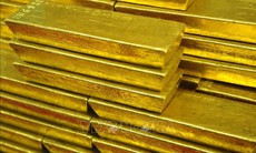 Giá vàng thế giới tăng hơn 2%; giá dầu mỏ thấp nhất trong 4 năm