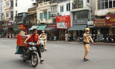 Xử lý loạt shipper dùng bao hàng che biển số để ‘né’ phạt nguội