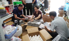 Phát hiện hàng trăm sản phẩm mỹ phẩm không rõ nguồn gốc