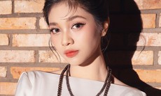 Á hậu quê Ninh Thuận đóng phim, khán giả bất ngờ gọi tên Thùy Tiên