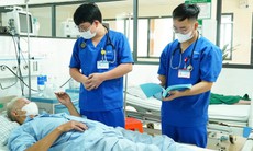7 người vào viện cấp cứu, 1 bệnh nhân phải đặt ống nội khí quản do nắng nóng