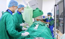 Cứu sống cụ ông 3 lần ngừng tim