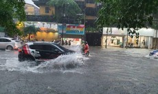 Miền Bắc mưa dông rải rác trước khi bước vào đợt mưa cực lớn