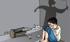 Dùng dây điện đánh con, người cha bị phạt 30 triệu đồng