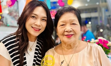 Thân thế kín tiếng của mẹ ruột Mỹ Tâm: Hoa khôi xứ Quảng một thời, tuổi xế chiều an hưởng hạnh phúc
