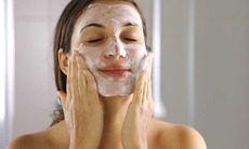 Cục Quản lý Dược thu hồi, tiêu huỷ lô sữa rửa mặt không đạt chất lượng