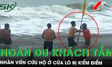 Từng cứu nhiều người đuối nước, nhân viên cứu hộ bị kiểm điểm vì ngăn du khách tắm lúc sóng lớn 