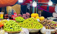 Mận róc hạt gắn mác đặc sản Sa Pa bán tràn ngập thị trường
