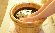 Ngâm chân thảo dược - Giải pháp chữa lành cơ thể rẻ tiền