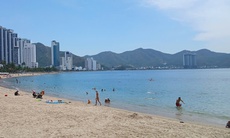 Đến Nha Trang tắm biển thế nào cho an toàn?
