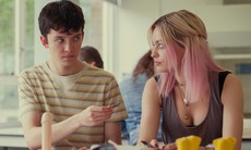 Xem phim Sex Education 3 lần trong đêm giúp thay đổi cuộc đời bất hạnh thành may mắn