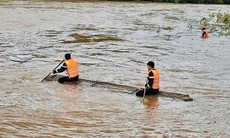 Cháu bé 12 tuổi ở Quảng Ninh bị lũ cuốn mất tích