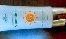 Lâm Đồng đình chỉ lưu hành, thu hồi trên toàn tỉnh kem chống nắng Vitamin C
