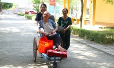 Chuyện của những người chăm sóc thương bệnh binh