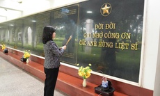 Bộ trưởng Đào Hồng Lan dâng hương, tri ân các Anh hùng, Liệt sĩ ở Điện Biên và kiểm tra hoạt động của Trạm Y tế sau sáp nhập