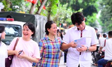 Tuyển sinh lớp 10 Hà Nội: Nắm rõ quyền lợi khi nguyện vọng 1 thay đổi điểm chuẩn