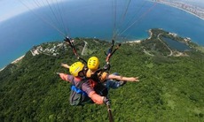Một du khách tử vong khi chơi dù lượn tại bán đảo Sơn Trà