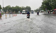 Đêm nay miền Bắc đón mưa lớn