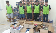 Chuyển phát nhanh 'gánh' pháo hoa nổ nhập lậu