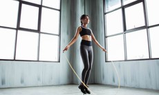 7 bài tập nhẹ nhàng giúp bạn khỏe đẹp, linh hoạt trong mùa hè