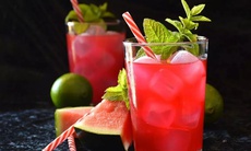 5 loại đồ uống điện giải tự làm giúp tăng cường năng lượng