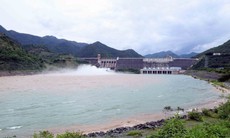 Tiếp tục đóng cửa xả thủy điện Sơn La ứng phó với mưa lớn
