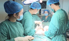 3 giờ chạy đua với 'tử thần' cứu bệnh nhân vỡ lách, mất hơn 3 lít máu