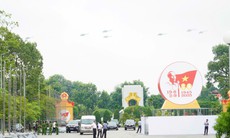 Biên đội máy bay tập luyện diễu binh trên bầu trời Quảng trường Ba Đình