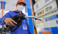 Giá xăng dầu tăng giảm đan xen, RON95 lên 20.092 đồng/lít