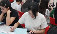 Vì sao có điểm chuẩn 30/30 khi môn Văn không có điểm 10?