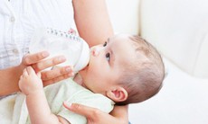 Hướng dẫn cách cai sữa mẹ khoa học, an toàn cho bé