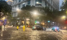 Chiều nay Hà Nội mưa dông mạnh