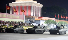 Ngắm dàn khí tài hiện đại diễu hành qua Quảng trường Ba Đình sau 40 năm kể từ 1985