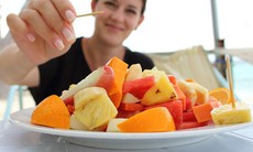 Ăn trái cây thế nào giúp giảm cân?