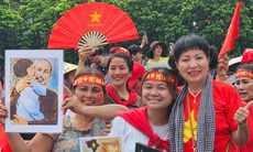 Tặng mỗi người dân 100.000 đồng ăn Tết Độc lập