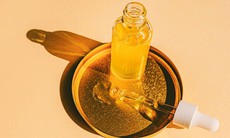 Serum vitamin C tự làm tại nhà: Bí quyết cho làn da sáng mịn, tiết kiệm chi phí