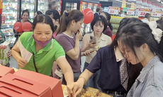 Bánh Trung thu lên kệ sớm, đa dạng phân khúc, thị trường sôi động ngay đầu mùa
