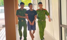 Bắt giữ đối tượng xông vào trụ sở chém Phó Trưởng Công an xã