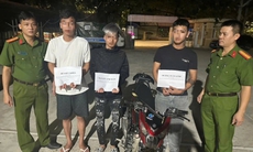 Khởi tố nhóm thanh thiếu niên 'gặp ai cũng chém' để thể hiện bản thân