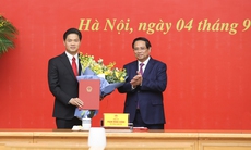 Thủ tướng trao quyết định tiếp nhận, bổ nhiệm Thứ trưởng Thường trực Bộ Y tế Vũ Mạnh Hà