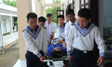 Một người hôn mê sau khi lặn sâu hơn 40m