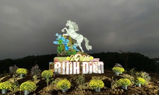 Ngắm linh vật chào Xuân Bính Ngọ 2026 vừa trình làng tại đồi Chuông Gió