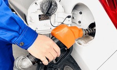 Giá xăng dầu tăng giảm đan xen, RON95 còn 18.631 đồng/lít