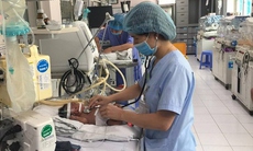 Cách phòng viêm phổi cho trẻ khi trời lạnh