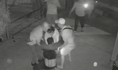 TPHCM: Điều tra vụ nam thanh niên bị nhóm người hành hung lúc rạng sáng