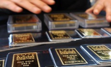 Giá vàng vượt mốc 5.100 USD mỗi ounce, giá bạc và bạch kim đồng loạt lập đỉnh