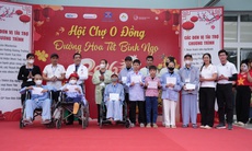 Người bệnh ở Bệnh viện K được 'tiếp sức' hơn 3.000 phần quà tại 'Hội chợ 0 đồng'