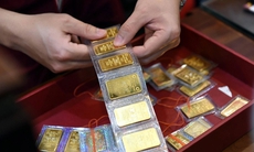 Giá vàng hôm nay ngày 30/1 quay đầu giảm cực mạnh