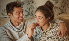 5 loại 'gia vị yêu' tự nhiên giúp hâm nóng tình cảm lứa đôi dịp đầu năm